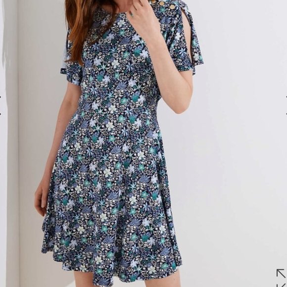 LOFT Split Flutter Sleeved Dress - Picture 1 of 5